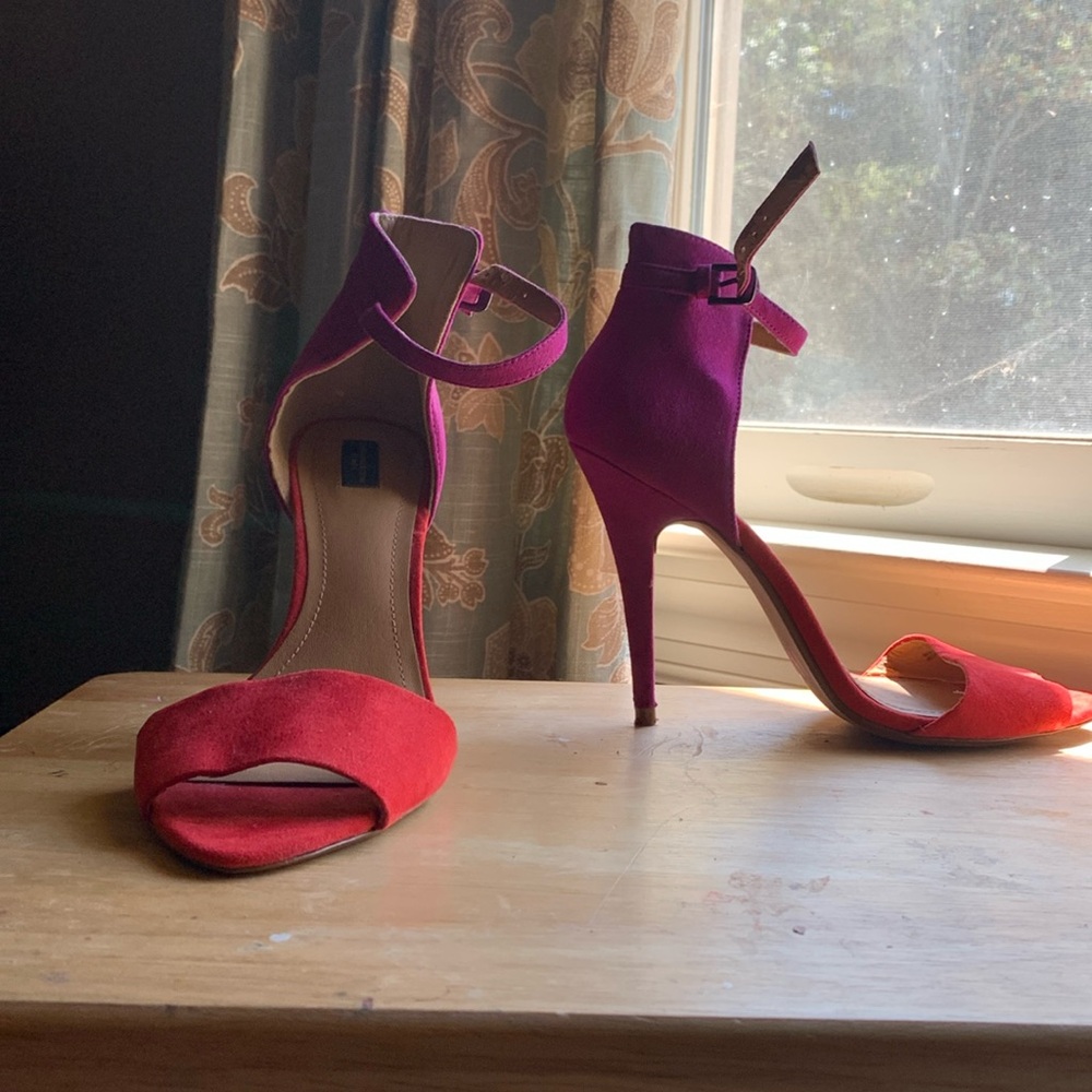 Women suede ankle strap sandal